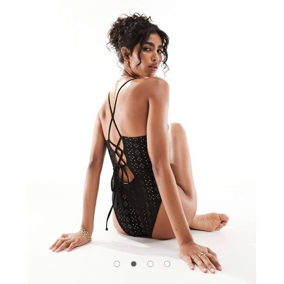 The Frolic Breeze cupped lattice broderie swimsuit in black Size S NWT - Picture 2 of 14